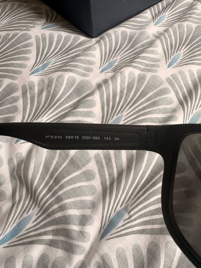 prada sun glasses