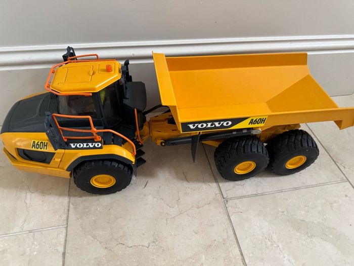 Bruder Volvo A60H Dumper Truck. - like new