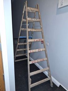 Wooden 8 foot ladder