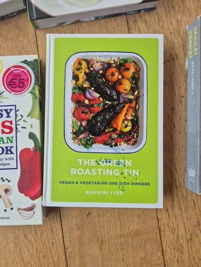 9 Beautiful Cookbooks 12e