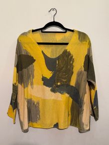 Yellow Abstract Design Slouchy Top Size M!