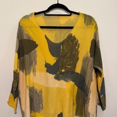 Yellow Abstract Design Slouchy Top Size M!
