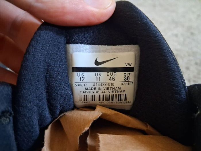 Men's Nike AirMax Infuriate Basketball Shoes
