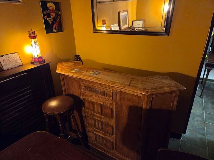 Home Bar Counter