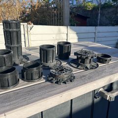 Deck patio adjustable risers