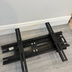 TV Wall Mount with Swing Arm