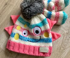 Blade &rose Baby hat + mittens set new (0-1y)