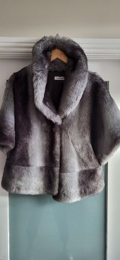 CALVIN KLEIN grey and black faux fur jacket - Sz M (Fit 10-14UK) - Bnwt Rrp 295 USD