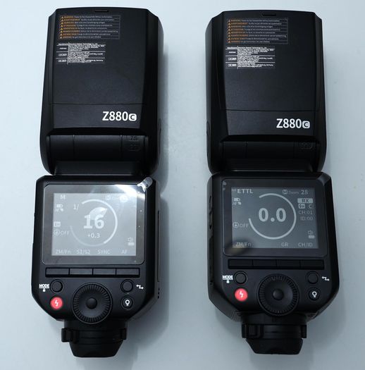 Neweer Z880c Speedlite flashes & Transmitter.