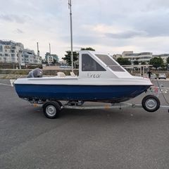 17ft Cuddy Fishing Boat 60hp (15hrs)