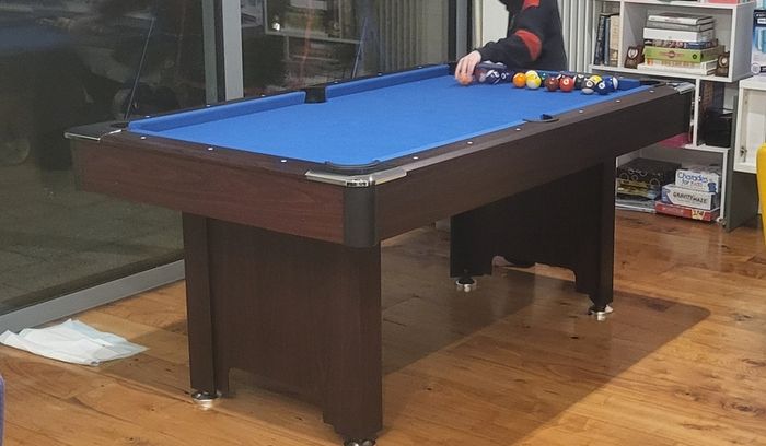 Pool table