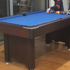 Pool table