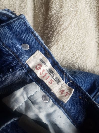 New quality jeans boy size 4 years old