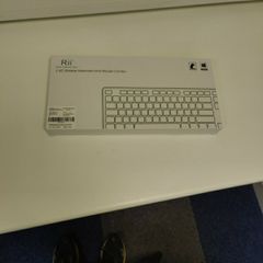 NEW Rii  Rk200 2.4 G Wireless Keyboard and mouse Combo