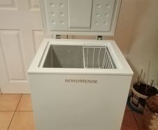 Nordmende 99Litre Chest Freezer