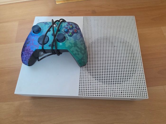 Xbox One S 1TB