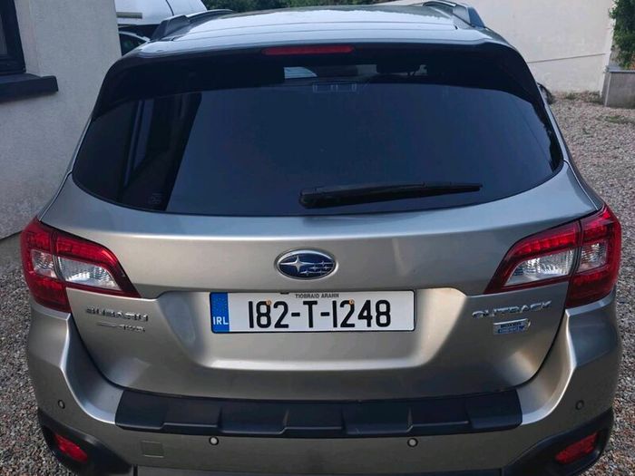 2018 Subaru Outback Premium 2.0D low mileage