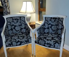 Antique French Louis XVI style