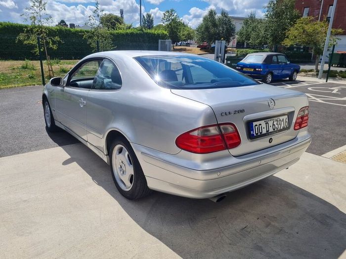 Mercedes-Benz CLK 2000