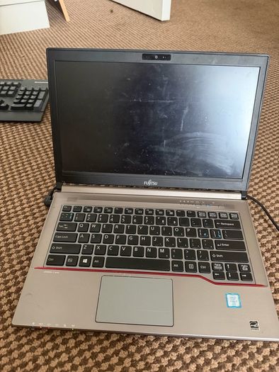 Fujitsu Lifebook E746 I7 X2
