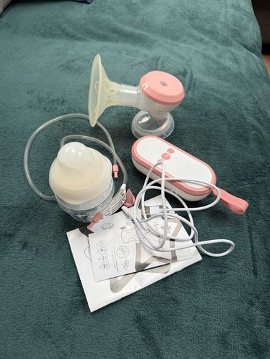 Breast pump