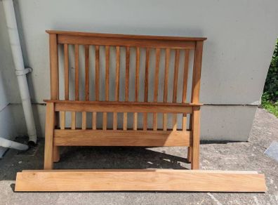 4ft Solid Oak Bed frame