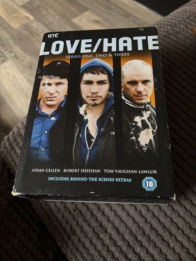 DVD Boxset Love / Hate