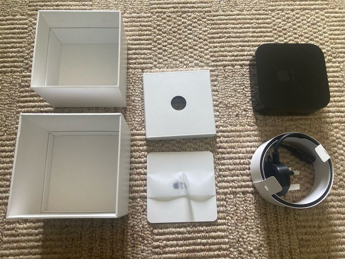 Brand new Apple Tv 4k (2nd gen - A2169) 32gb