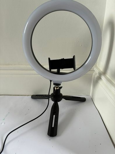 Ring light