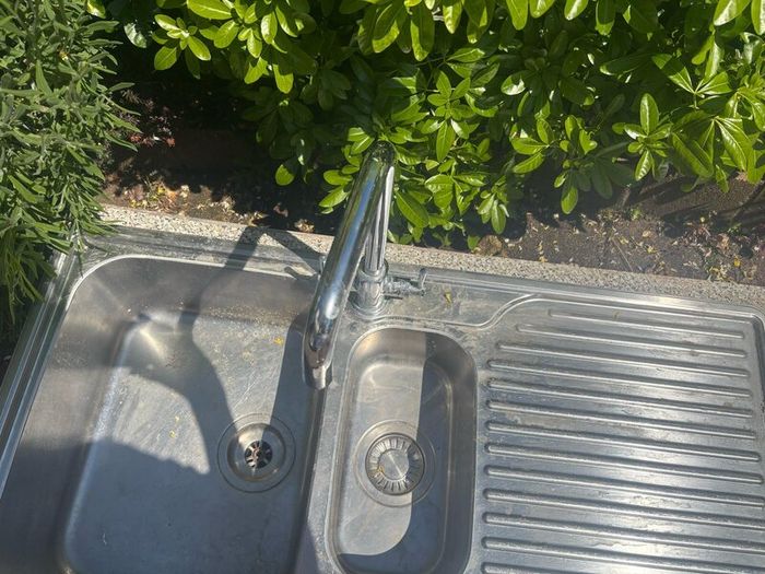 Kitchen sink