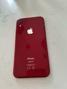 iPhone XR 64GB Red