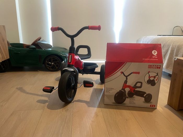 QPlay - QPlay - Children's tricycle ANT red