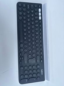 logitech Key board  new & nearly new