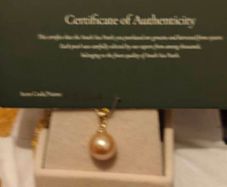 Genuine Golden South Sea Pearl Pendant Boxed with Certificate