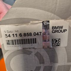 Original BMW F10 F11 5 Series Front Brake Pads With Sensor