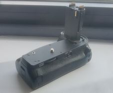 MK-70D Multi-Power Battery Pack
