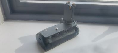 MK-70D Multi-Power Battery Pack