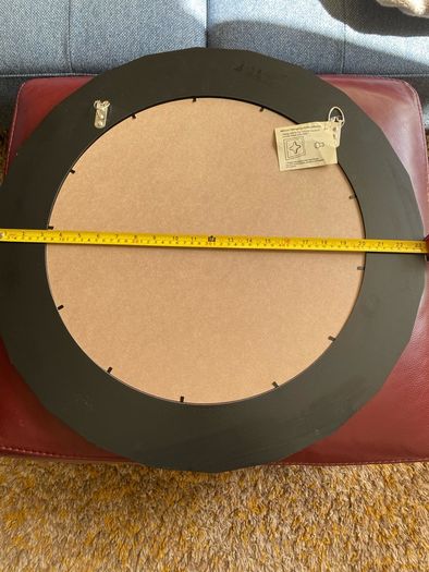 Decorative round mirror