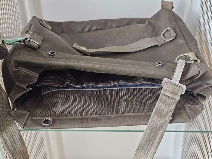 Vintage 1970s Swiss Army Military Issued Utility Shoulder bag Gas Mask Bag Collectable Militaria