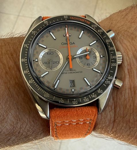 Omega Speedmaster Racing