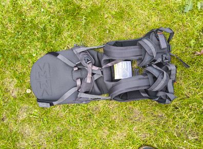 Minimeis G4 baby carrier