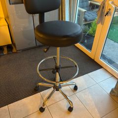 Make up chair