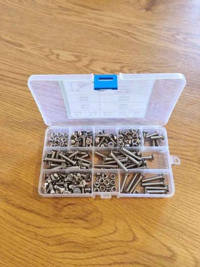 M5 Countersunk Bolt & Nut Assortment Kit 260pcs Stainless Steel