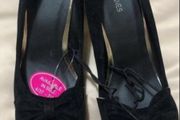 Ladies new shoes size 5