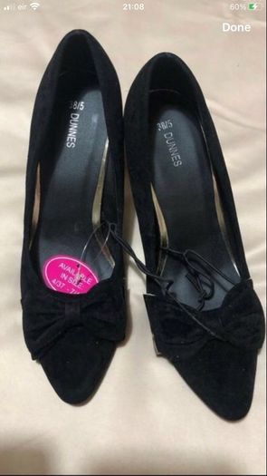 Ladies new shoes size 5