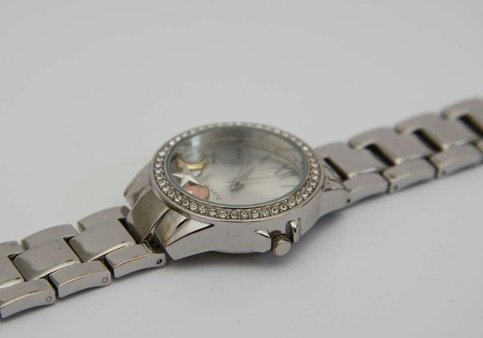 Ladies Stainless Steel Quartz Dress Watch