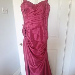 3 for 2 on my items Final Reduction Veromia Bridesmaid/Debs Dress.Size 10