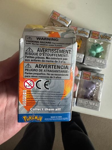 pokemon pop keyring x6
