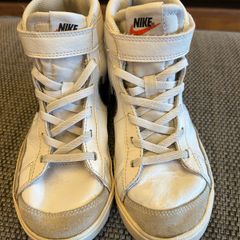 UK 13 Nike blazer hightop trainers