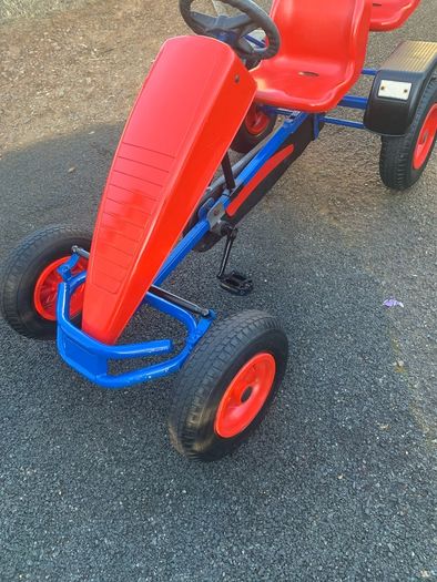 Berg go kart and trailer